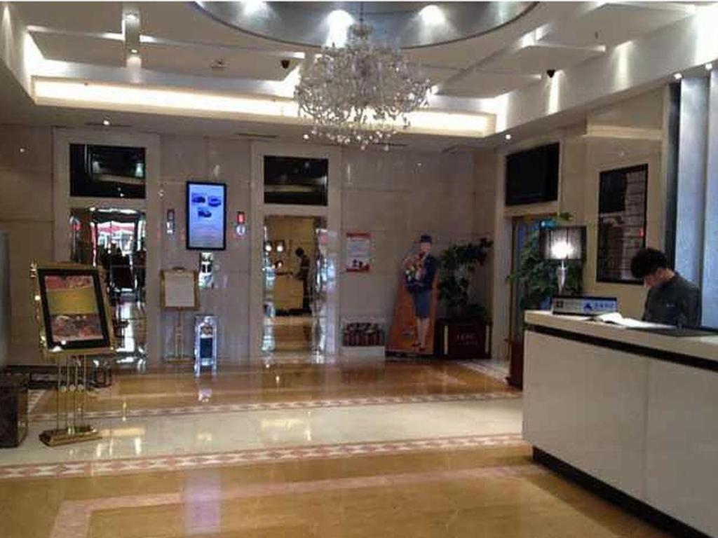 Ramada Plaza Shenyang Citycenter Екстер'єр фото