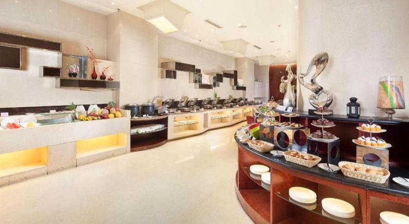 Ramada Plaza Shenyang Citycenter Екстер'єр фото