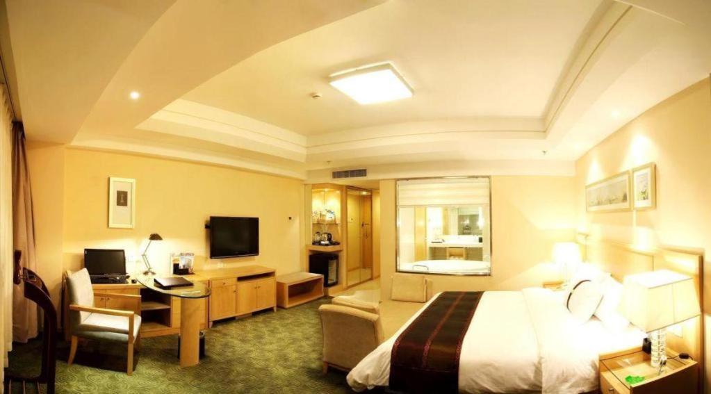 Ramada Plaza Shenyang Citycenter Екстер'єр фото