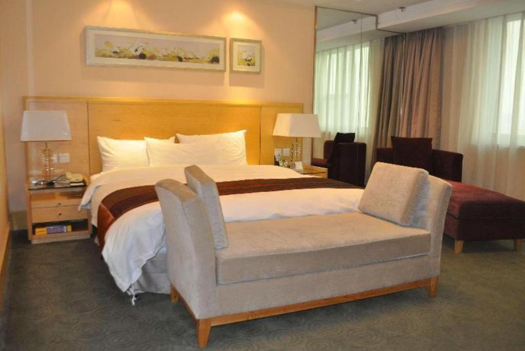 Ramada Plaza Shenyang Citycenter Екстер'єр фото