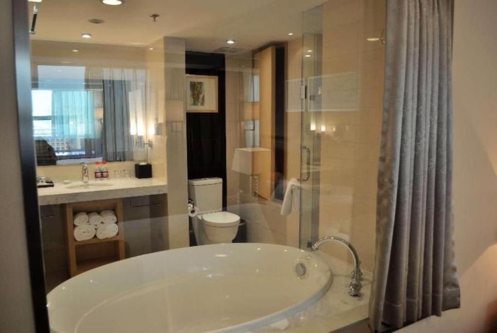 Ramada Plaza Shenyang Citycenter Екстер'єр фото