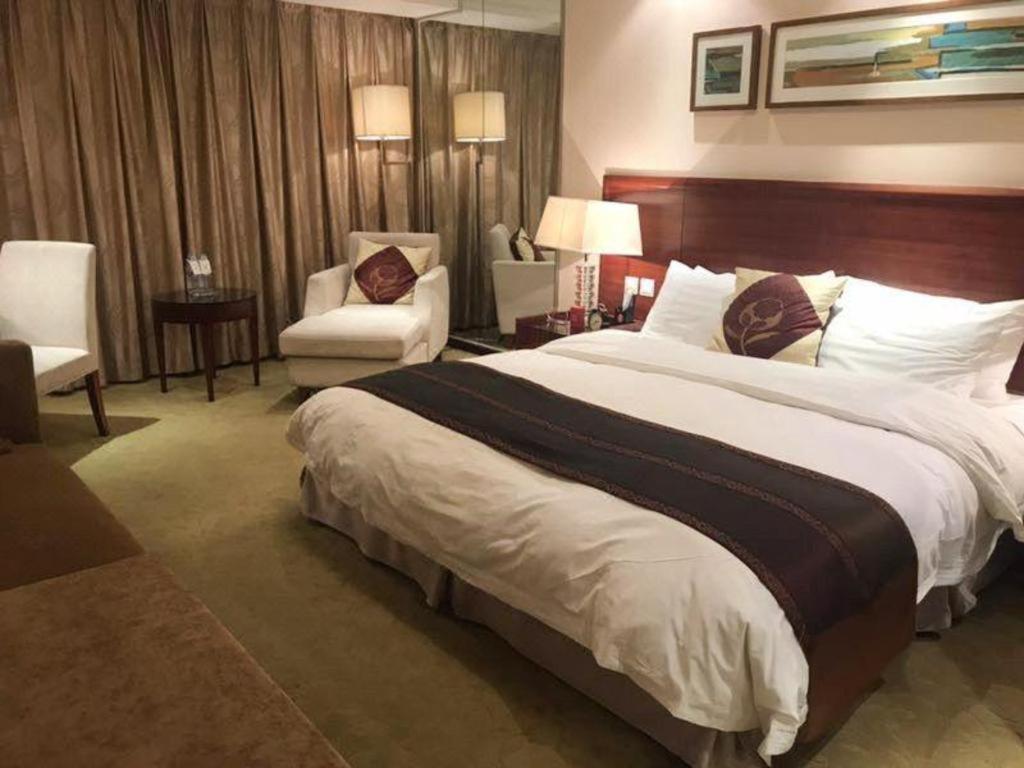 Ramada Plaza Shenyang Citycenter Екстер'єр фото