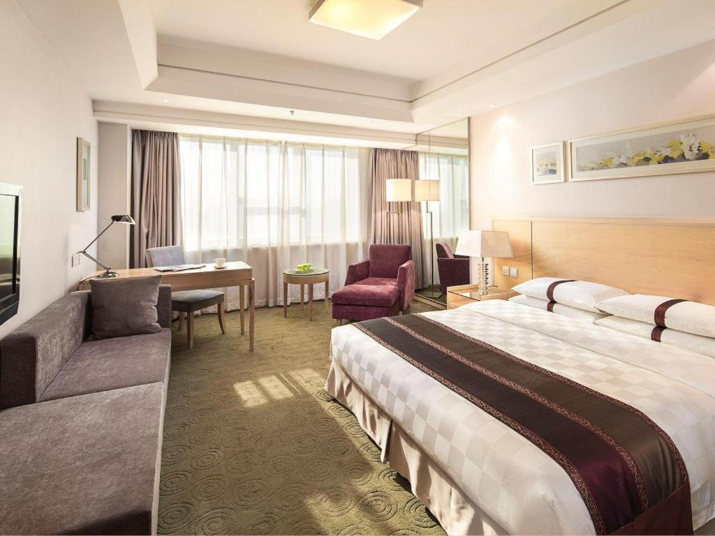 Ramada Plaza Shenyang Citycenter Екстер'єр фото